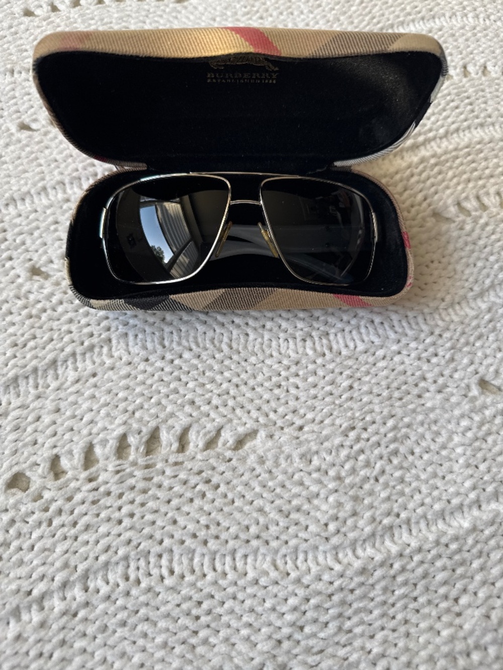 Burberry sunglasses